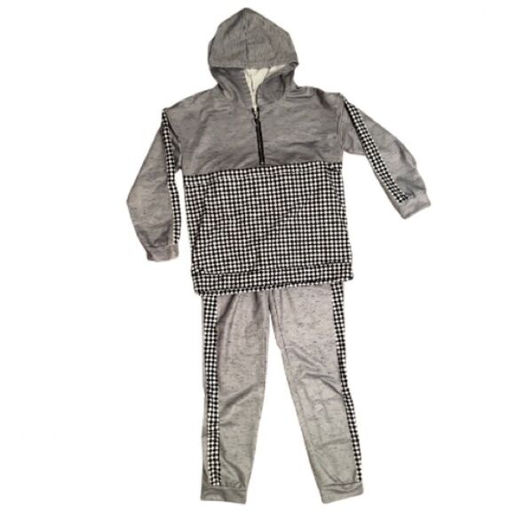 Women’s Checkered/ Gray Sweatshirt matching Sweatpants & 1/4 Zipper Size Small - Picture 1 of 10